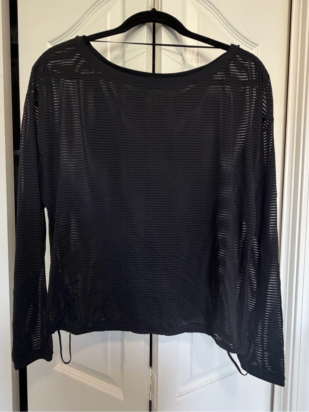 Lululemon Sheer Striped Long-Sleeve Women's Top - Black